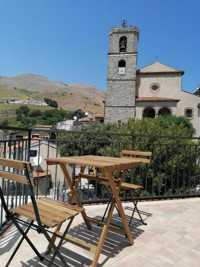 La Rocca Dei Borboni Acomodação com café da manhã Santa Domenica Talao Exterior foto